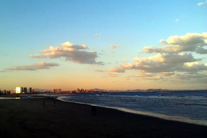 烟台海岸夕阳